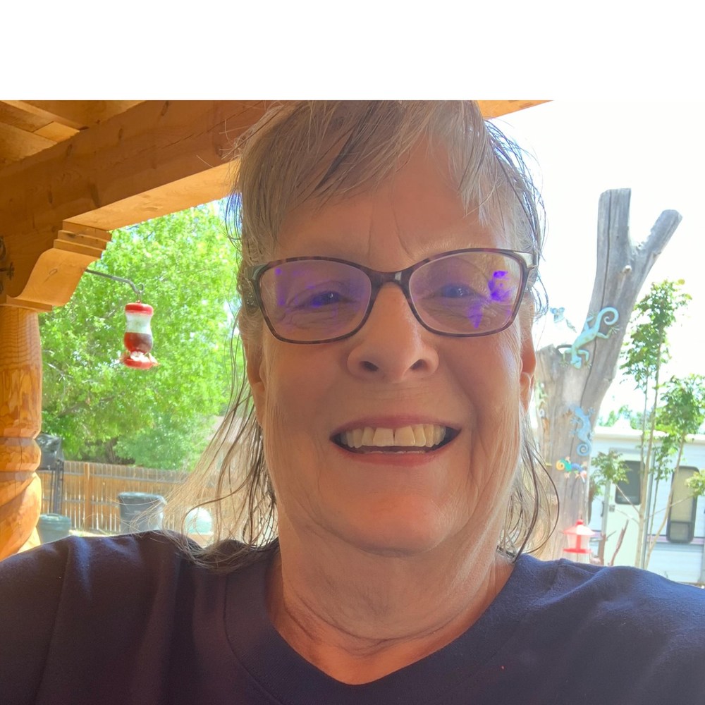 Meet your Posher, Gay